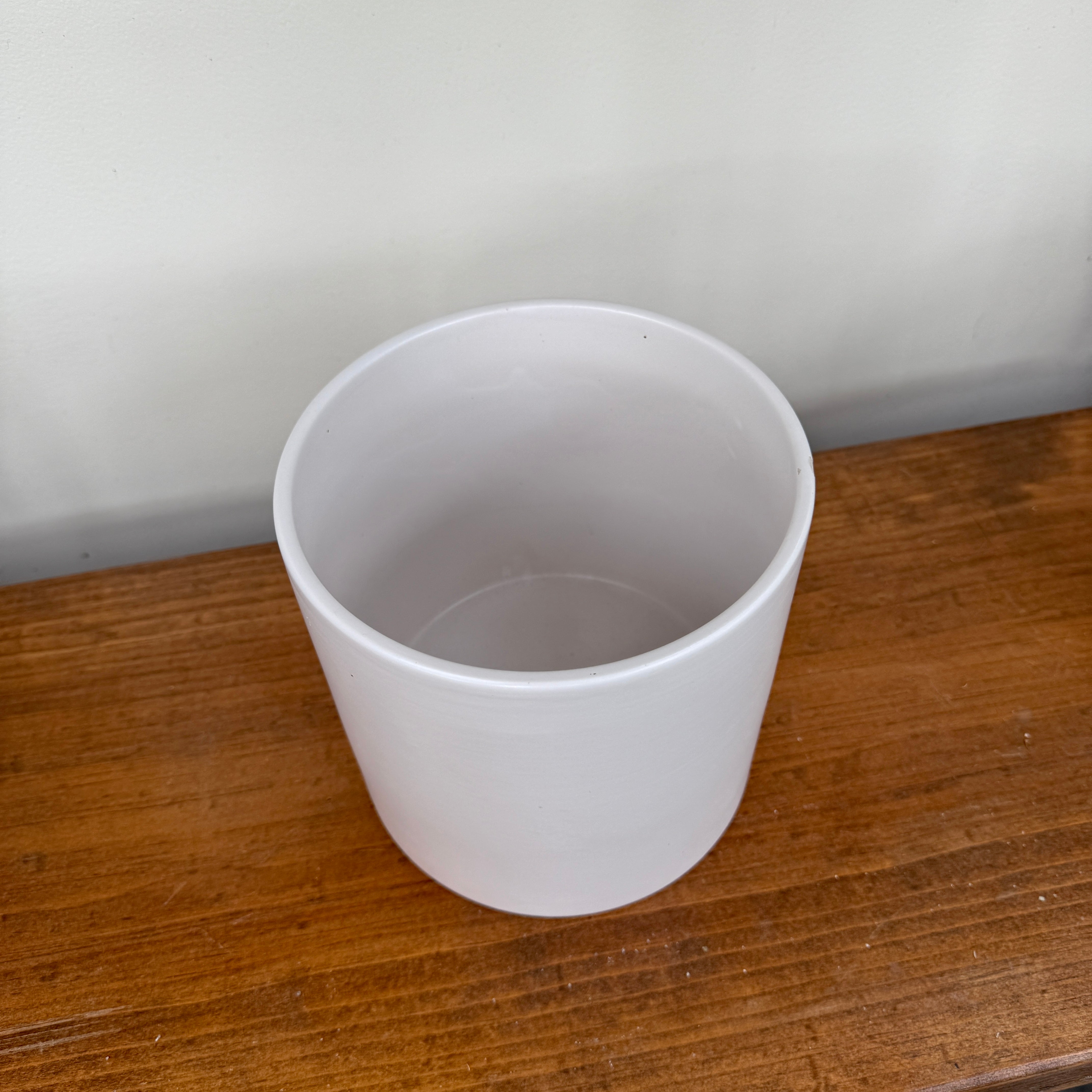 Cercle Pot - 6.5" x 6.25" - White
