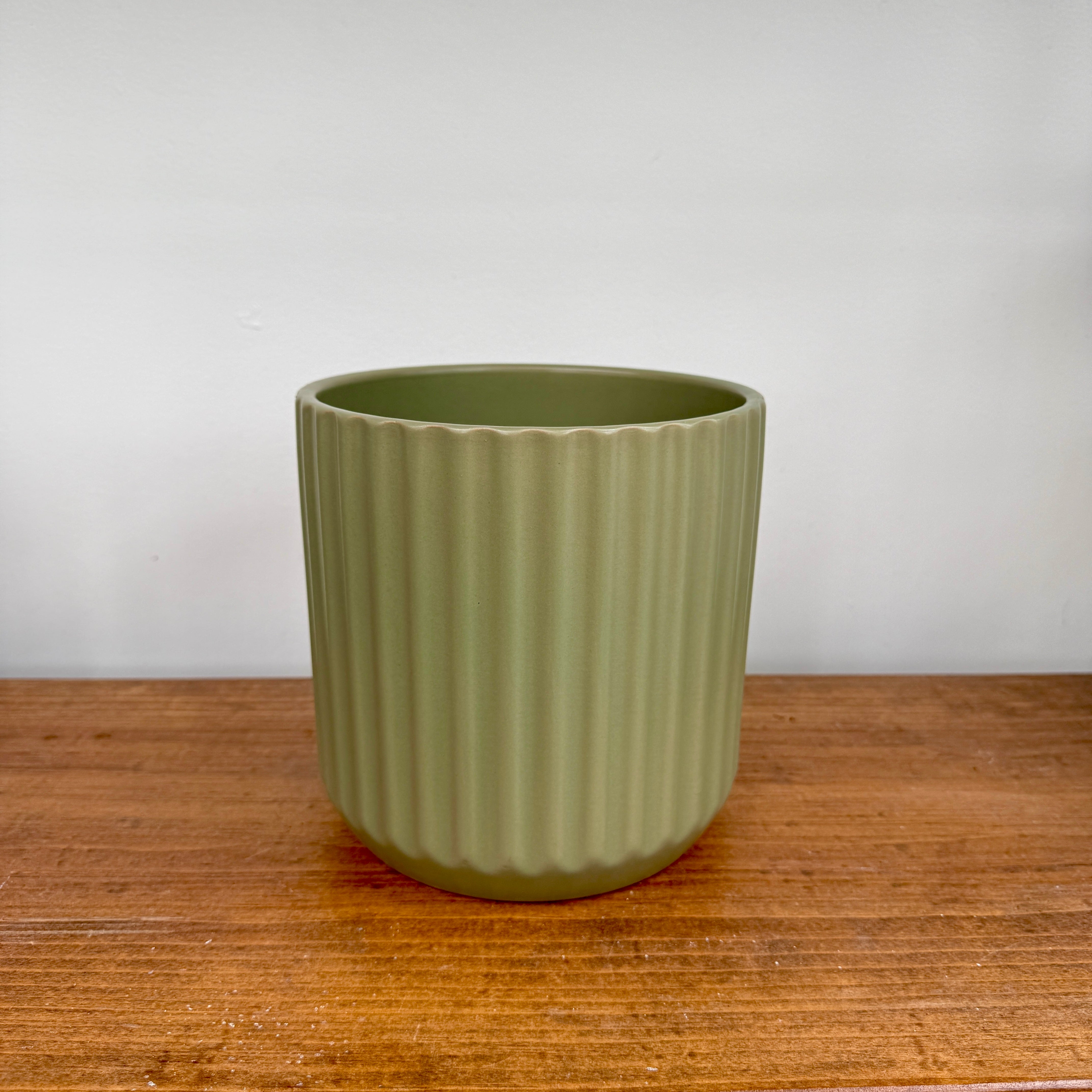 Beam Pot - 7"x 6.75" - Green