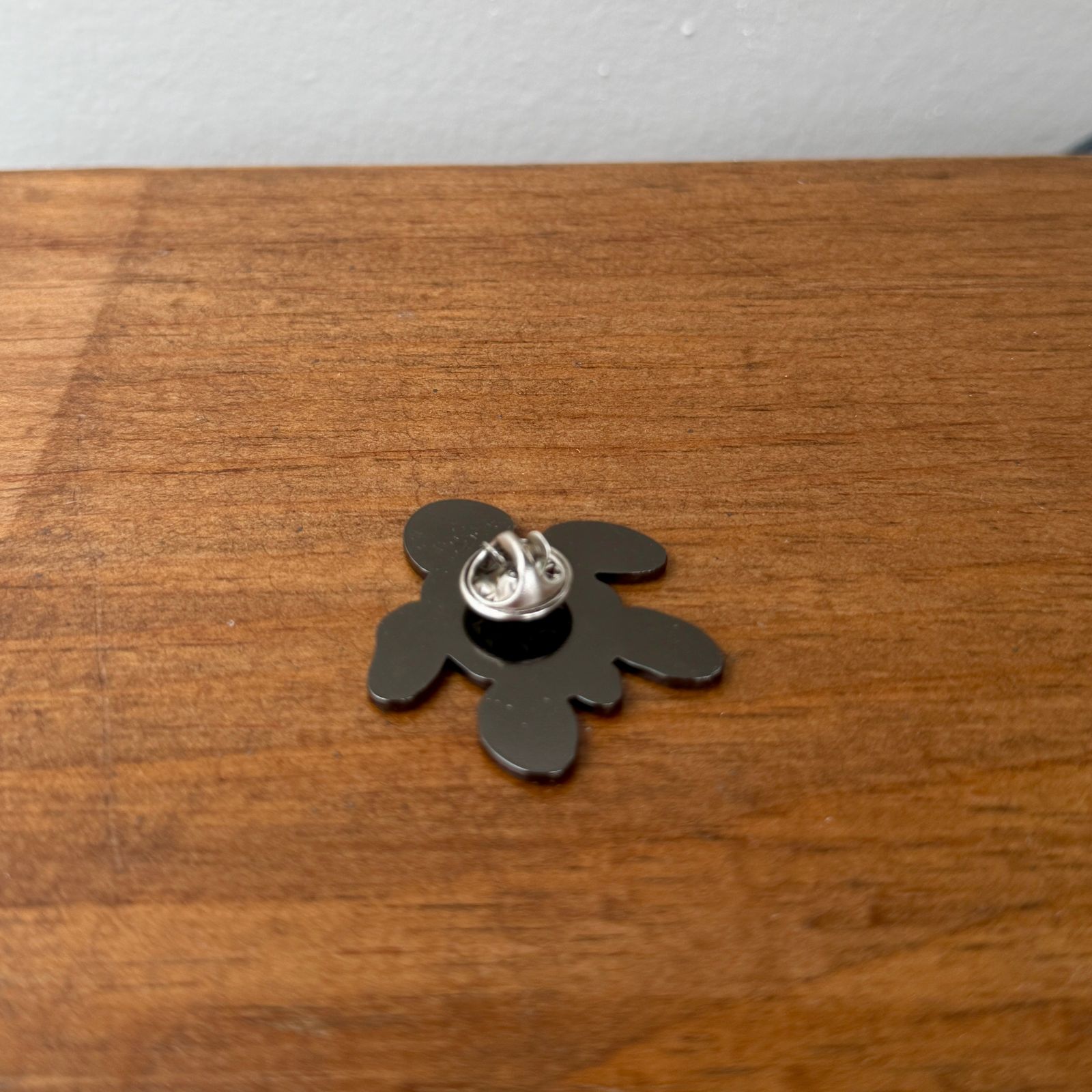 Aquatopia Turtle Pin