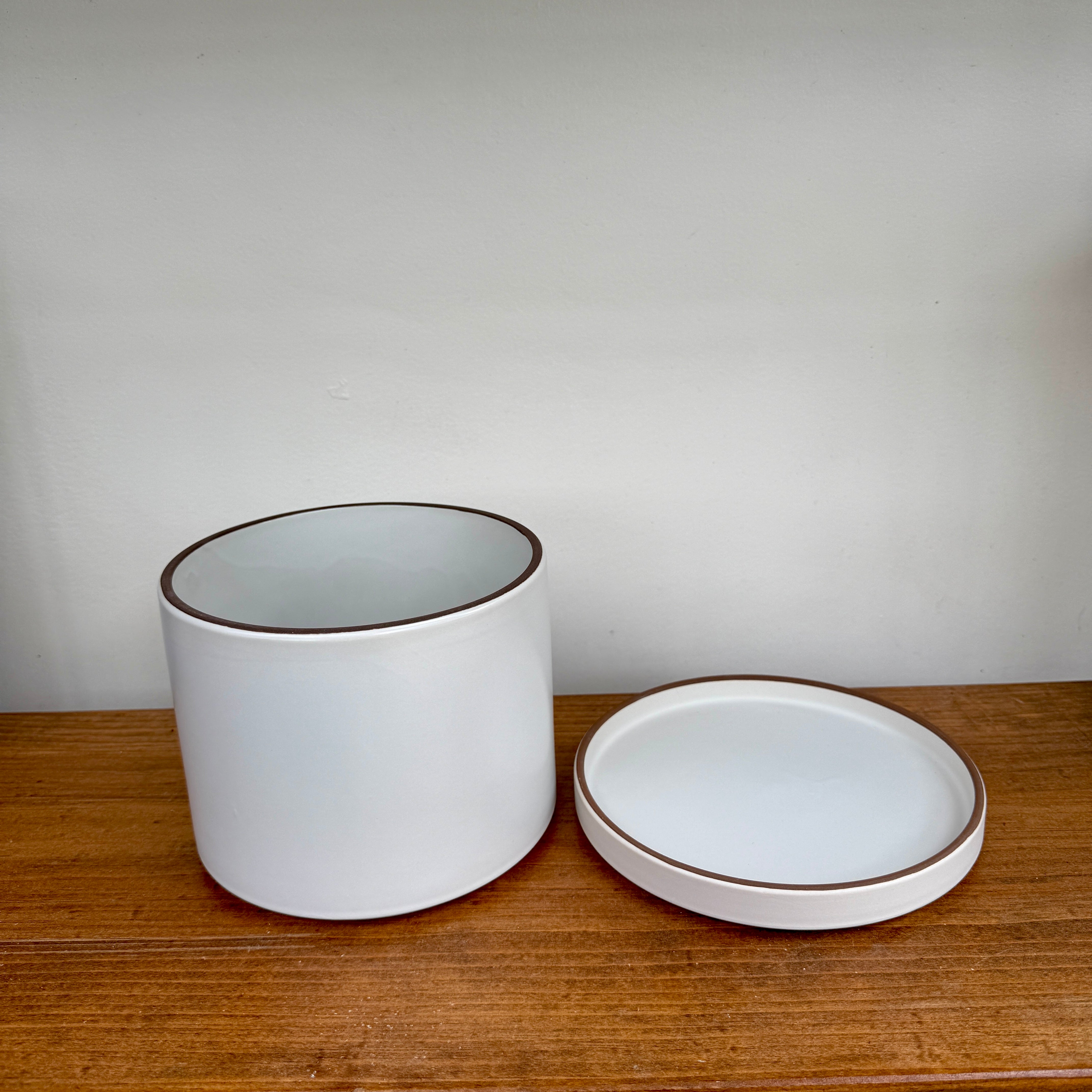 Author Pot with Saucer - 7.5" x 6"